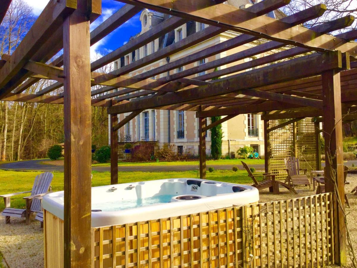 Chateau Des Essards Avec Piscine Et Jacuzzi Langeais Luaran gambar